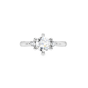 White Gold Multistone Ring with Round Brilliant Diamond