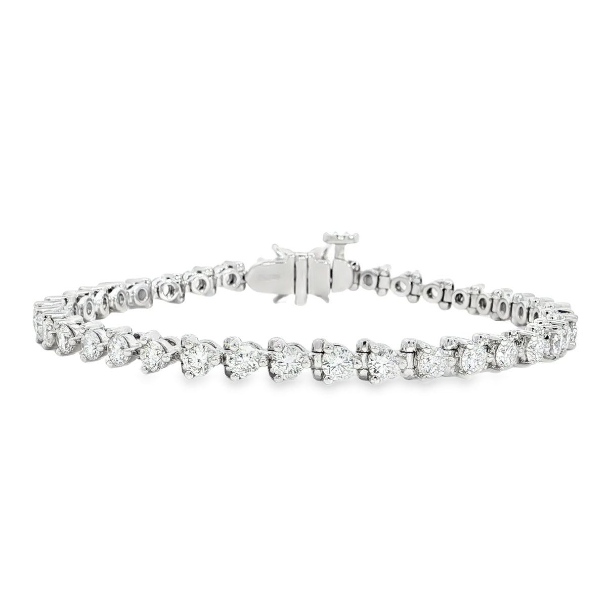 White Gold Diamond Tennis Bracelet with Round Brilliant Cut Diamonds