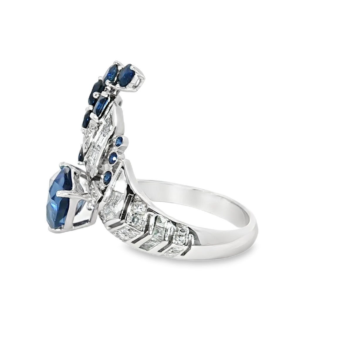 Elegant Sapphire Cluster Ring