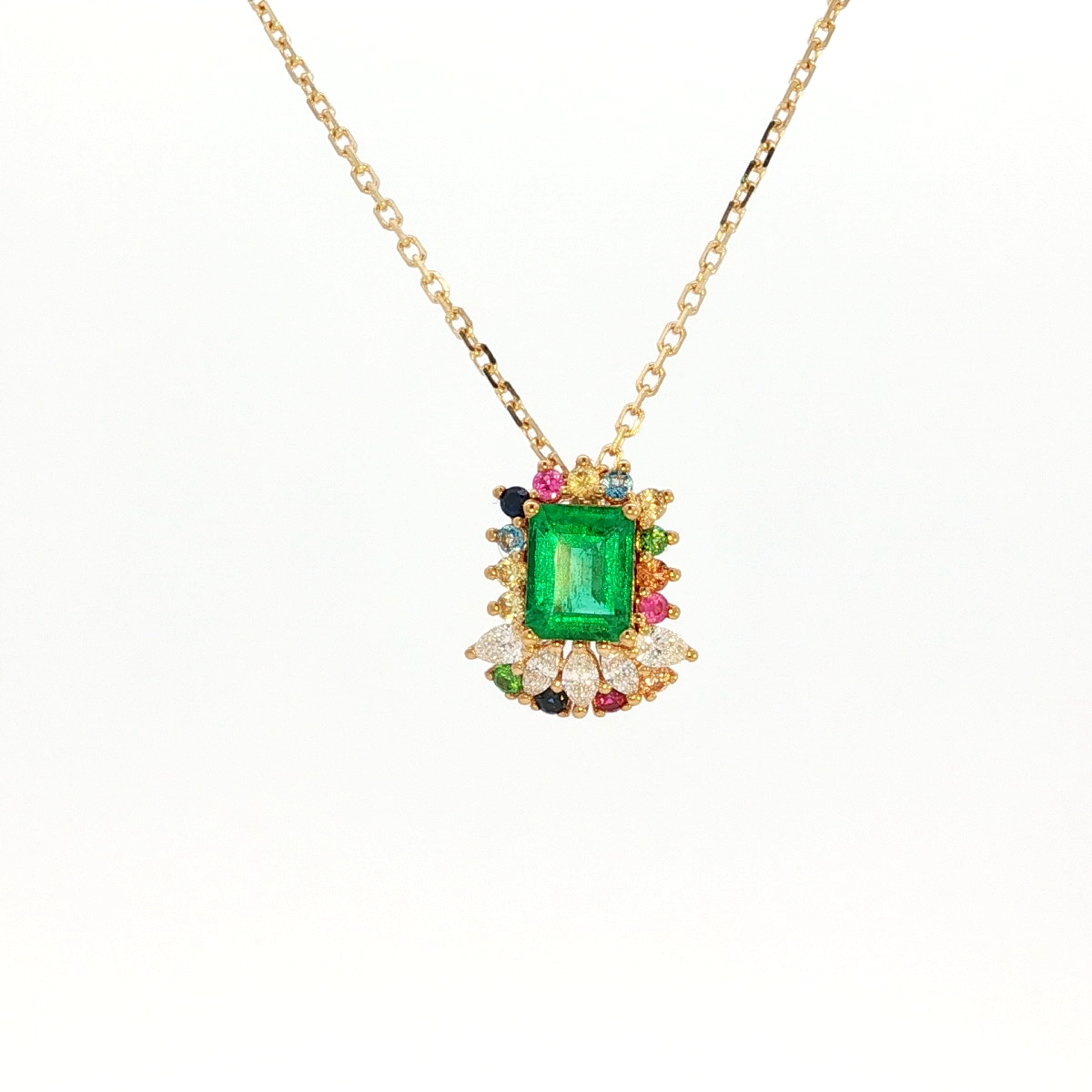 Gold Chain Necklace with Step-Cut Emerald Pendant