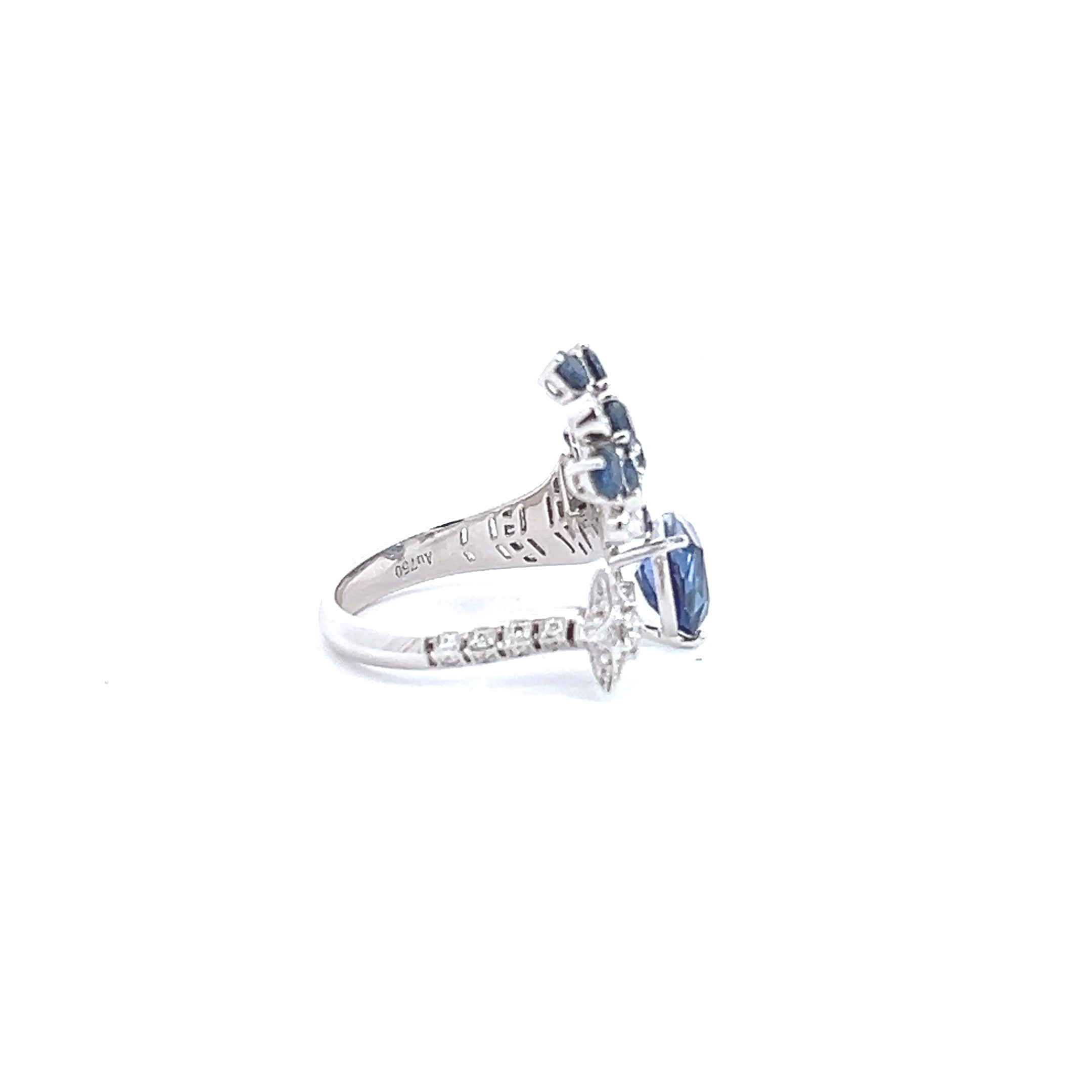 Elegant Sapphire Cluster Ring