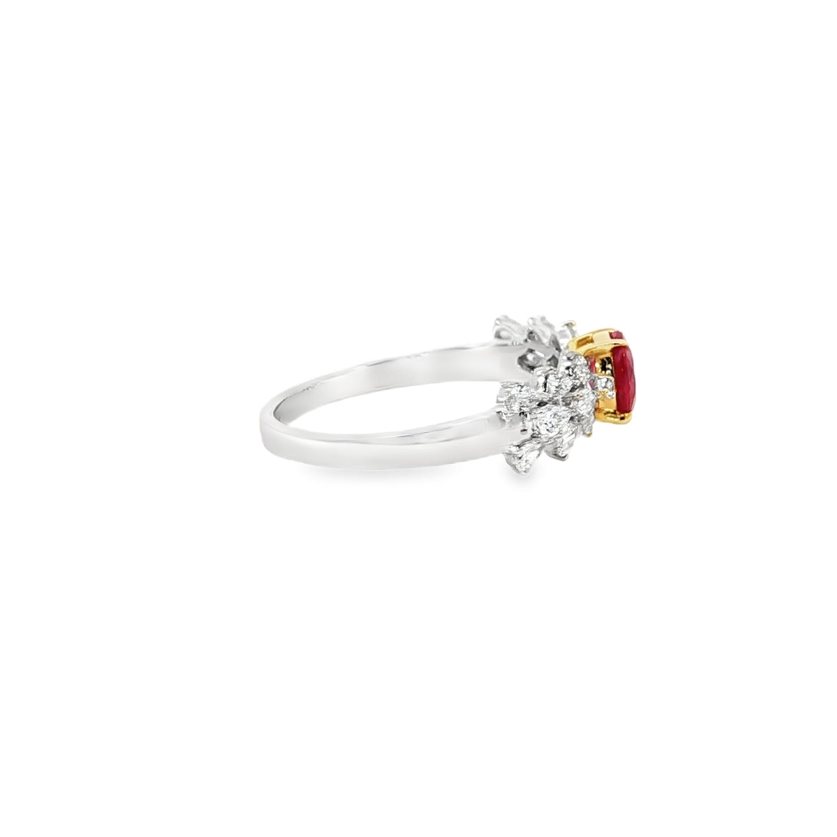 White Gold Multistone Ring with Oval Cabochon Ruby