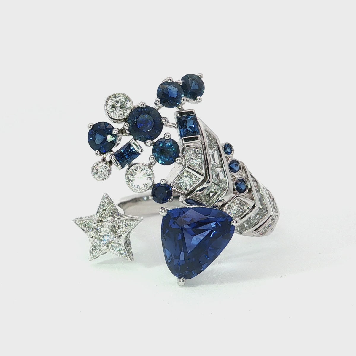 Load video: Elegant Sapphire Cluster Ring